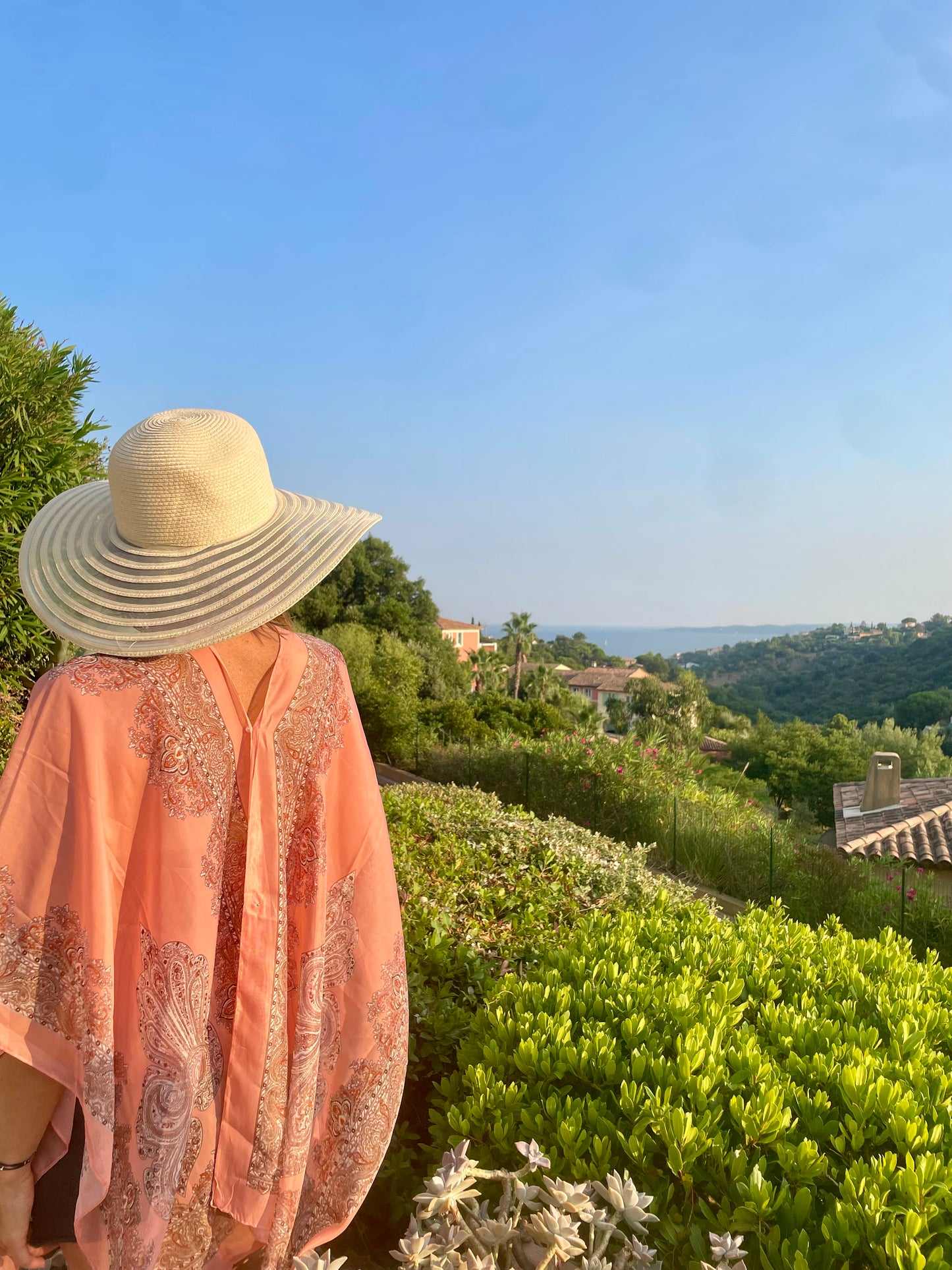Cap de plage Rose Poudré
